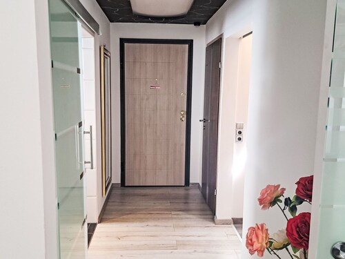 Beautiful apartment for 2 people with WIFI, TV and pets allowed