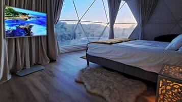 1 chambre, bureau, Wi-Fi gratuit, draps fournis