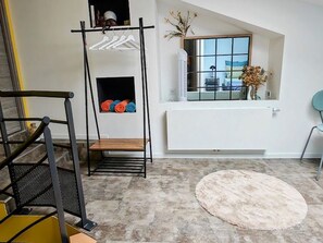 Interior - Renovated apartment with sunny terrace and parking in Pierrefitte-sur-Aire (Pierrefitte-sur-Aire)