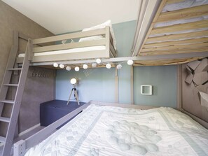 Room - 4-Person Apt, 1 Bedroom, Balcony, Ski-in Ski-out Gourette (Gourette)