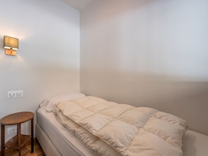 4 bedrooms, free WiFi