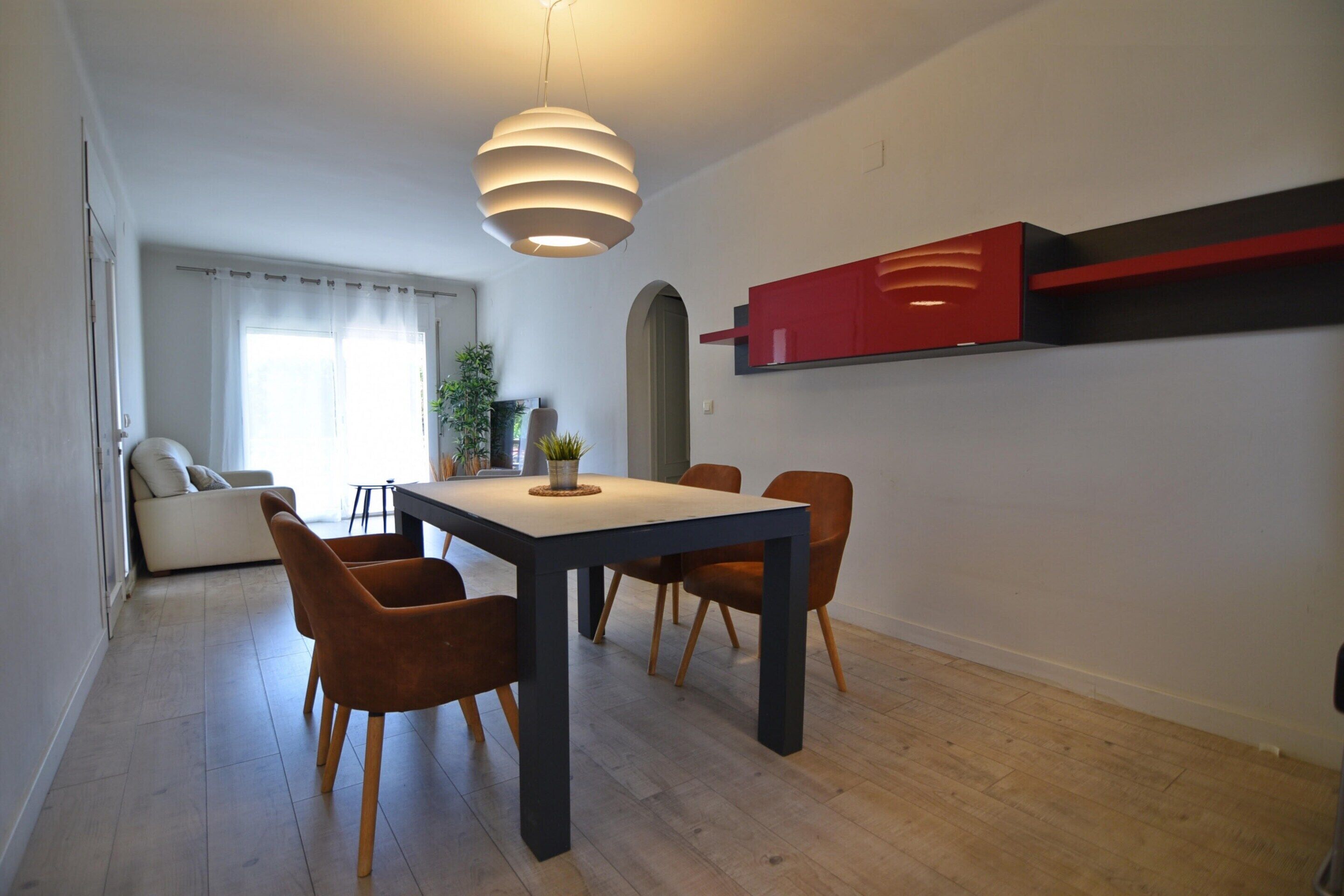 Apartment | Dining