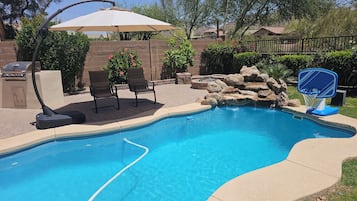 AuĂenpool, beheizter Pool