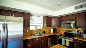 Fridge, microwave, oven, stovetop - Full family friendly house w/ private pool and pizza oven! (Phoenix)
