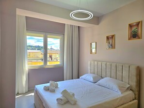 Iron/ironing board, free WiFi, bed sheets - Holiday Apartment in Golem 094 (Durres)