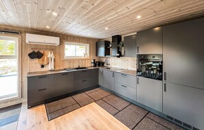 Geladeira, fogão, cooktop, lava-louças