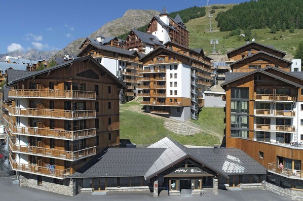 Apartment | Exterior