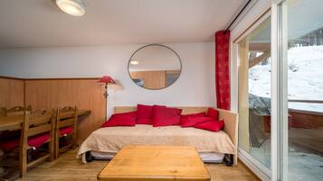 Apartment | Living room