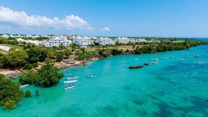 Unclassified image, 3 of 63, button - Zanzibar,fumbatown 2 Bed Ocean View Apartment (Kombeni)