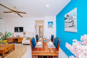 Appartement, 2 chambres, balcon, vue jardin | Salle à manger