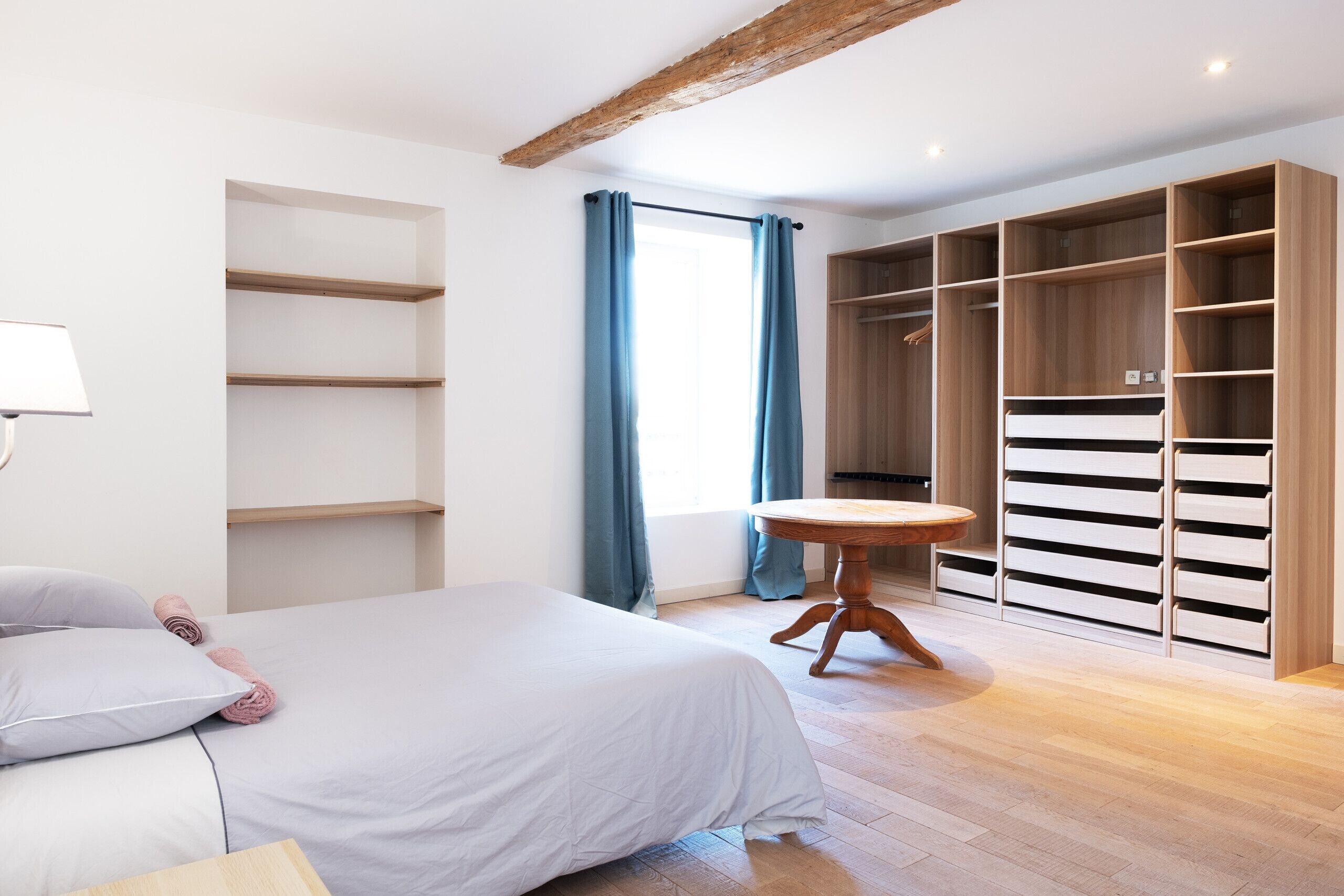 5 chambres, Wi-Fi gratuit, draps fournis