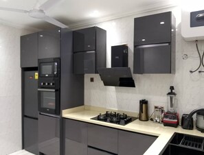 Apartment, 3 Bedrooms | Bahagian dalam