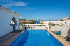 Biệt thự | Hồ bơi | Hồ bơi trong nhà, hồ bơi ngoài trời