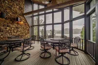 Paradise Point on Norris Lake