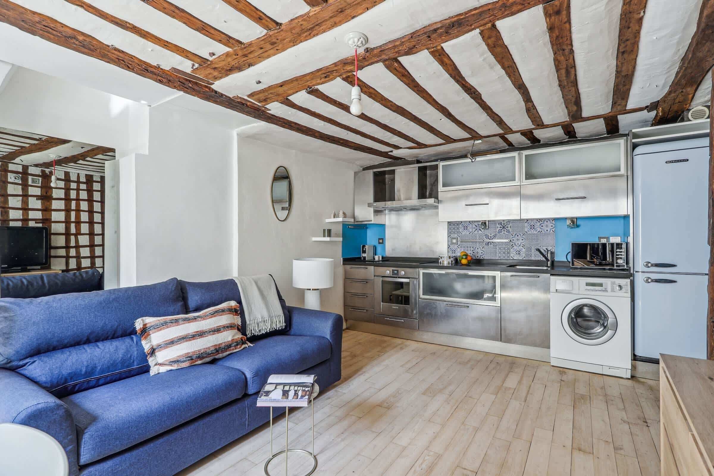 Televisie en een kantoor