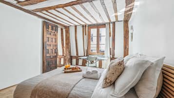 1 chambre, fer et planche à repasser, lit parapluie, Wi-Fi gratuit