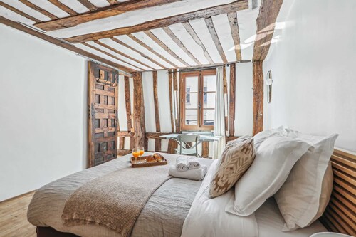 Bright 1BR - Walk to Louvre - Opera