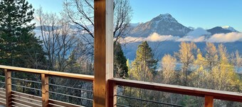 Charming 2-bedroom hotel suites with jacuzzi in welcoming Saint-Apollinaire