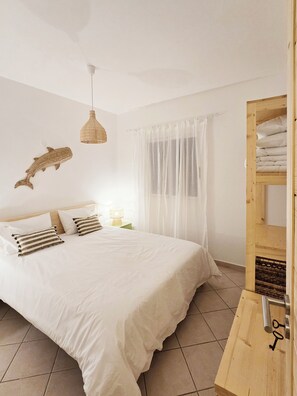 1 chambre, fer et planche à repasser, Wi-Fi, draps fournis