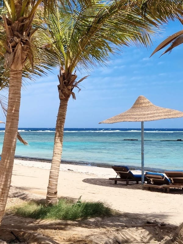 Private beach, white sand, sun loungers, beach massages