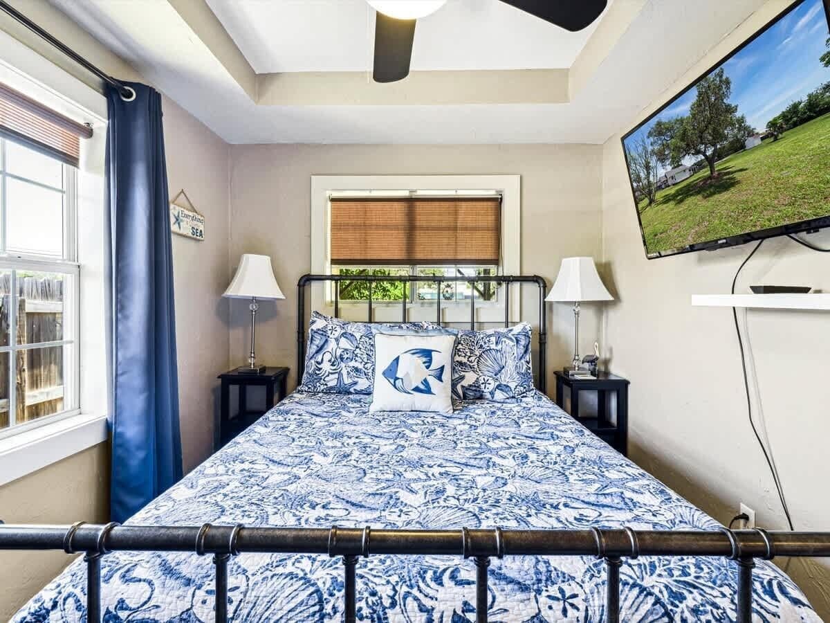 2 habitaciones, tabla de planchar con plancha y wifi gratis 