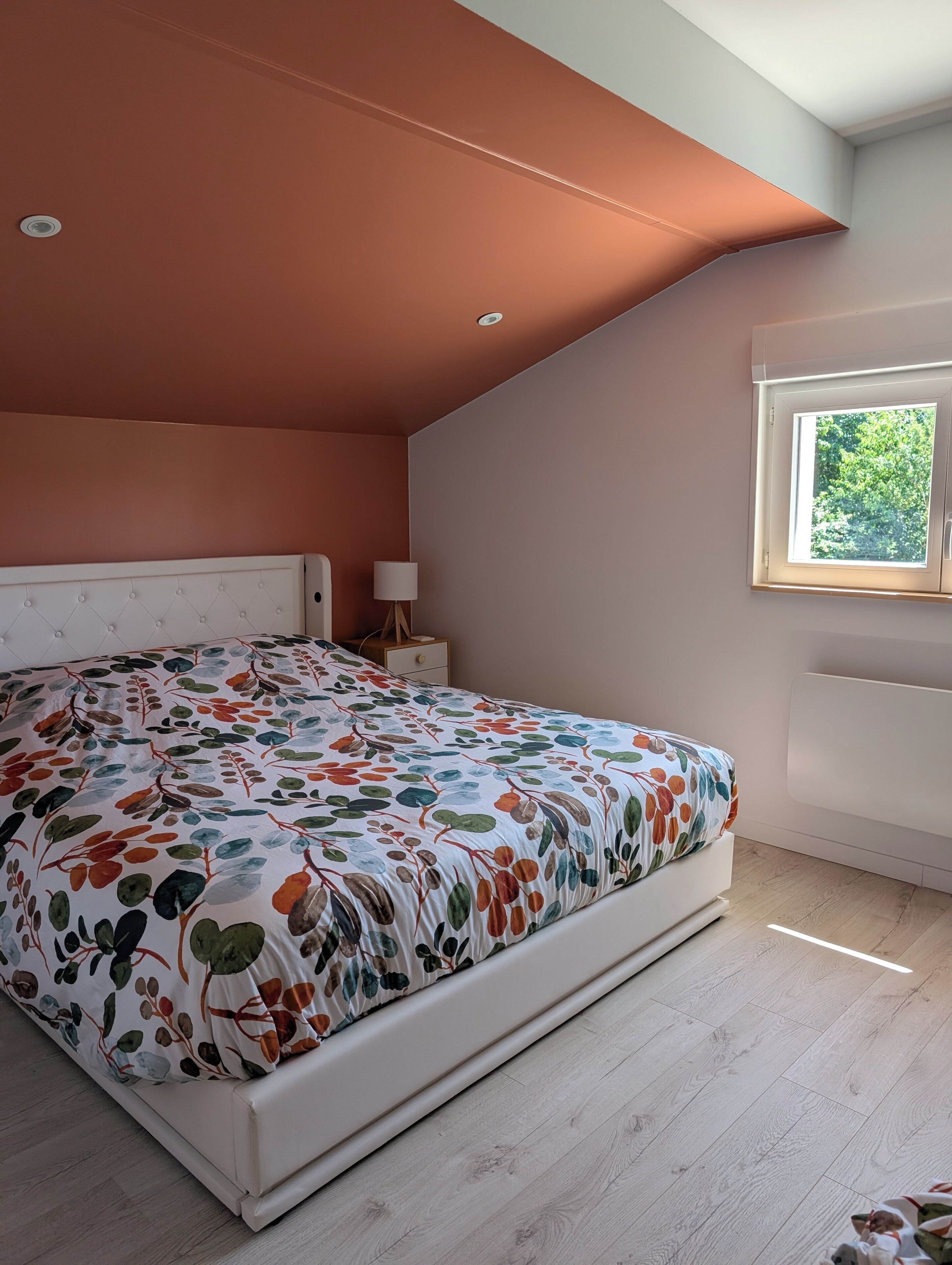 3 slaapkamers, reisbedje, internet, beddengoed