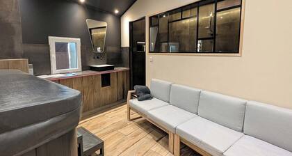 Country cottage with private SPA