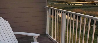 New Listing: Waterfront at Bayville Shores w Panormaic Bay Views *3 Bedroom