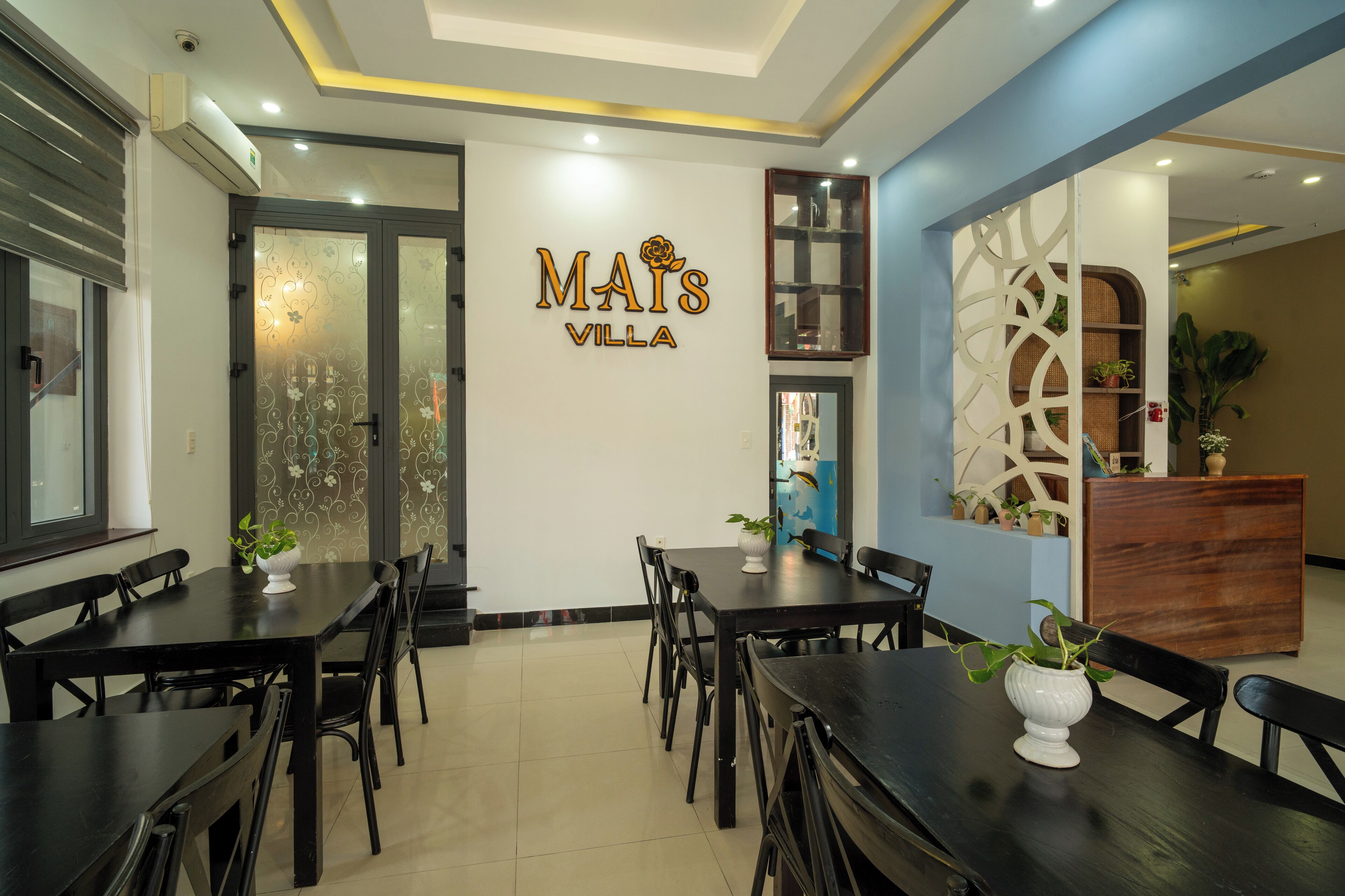 Ilmainen päivittäinen täysi aamiainen 