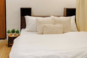 3 bedrooms, WiFi, bed sheets