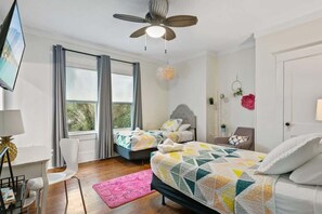 3 quartos, ferros/tábuas de passar roupa, Wi-Fi