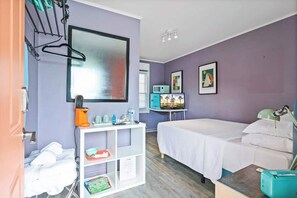 1 bedroom, iron/ironing board, WiFi