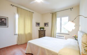 2 多间卧室、免费 WiFi