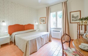 2 bedrooms, free WiFi - 2 bedroom amazing home in Sassetta (Sassetta)