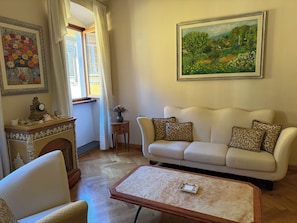 تلفزيون ذكي
