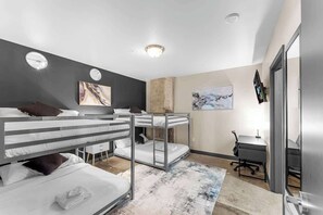 2 bedrooms, WiFi, bed sheets