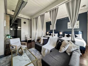 Unclassified image, 3 of 24, button