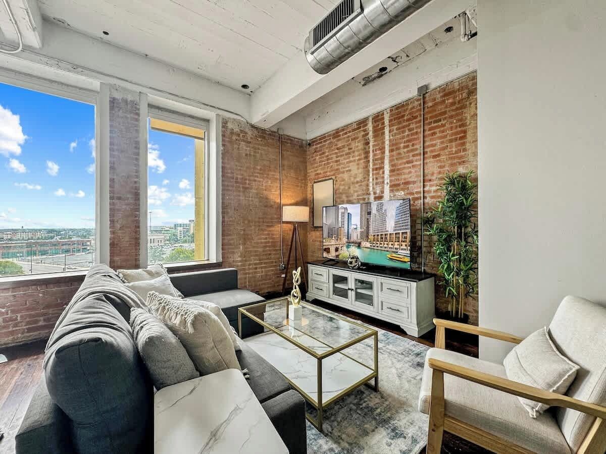 Télévision, espaces bureaux