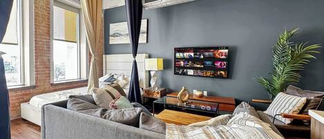 تلفزيون، مكتب