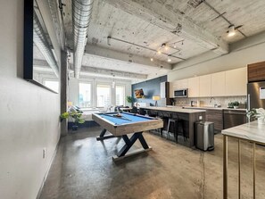Spielezimmer