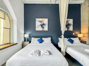 2 chambres, bureau, fer et planche à repasser, Wi-Fi