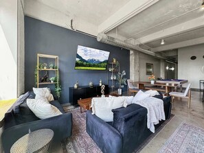 Fernseher, Arbeitsbereiche