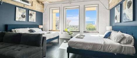 1 chambre, fer et planche à repasser, Wi-Fi, draps fournis