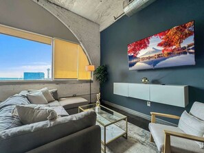 Tv, kontorer