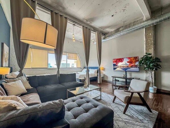 Fernseher, Arbeitsbereiche