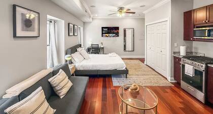 Luxury Studio | 2 Beds | Northern Liberties