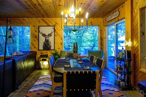 Dining - The Tater Tot Cottage: Potato Lake - Sleeps 8 (Chetek)