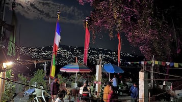 Teras rooftop