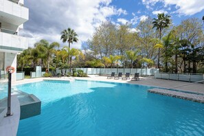Udendørs pool