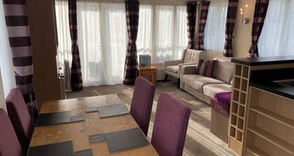 Larkspur lovely dog friendly caravan at Rockley Park, Poole Harbour, Dorset.